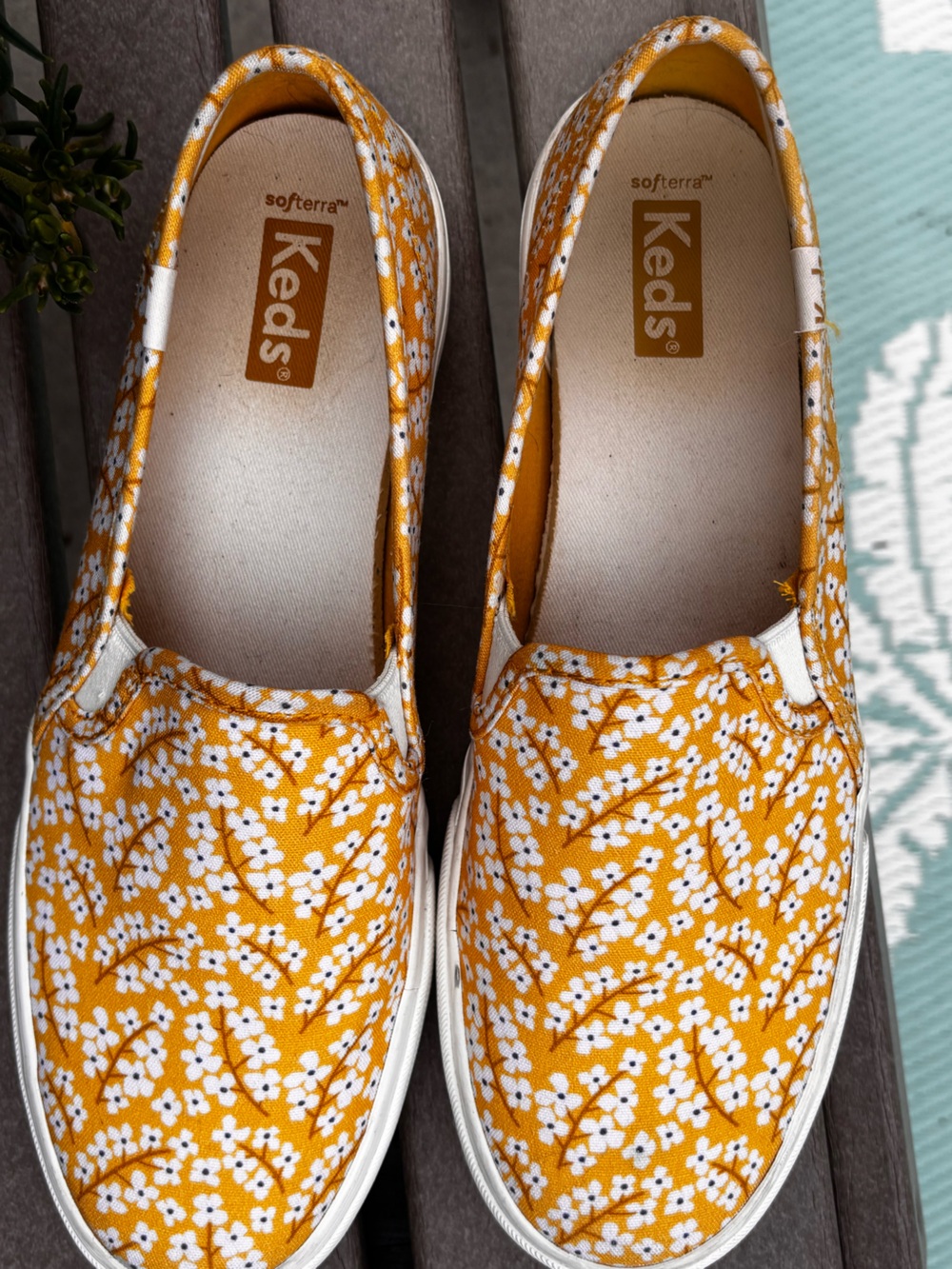 Keds Yellow Floral Slip-On Sneakers - Picture 5 of 6